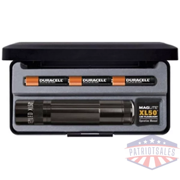 XL50 LED 3 AAA-Cell Flashlight