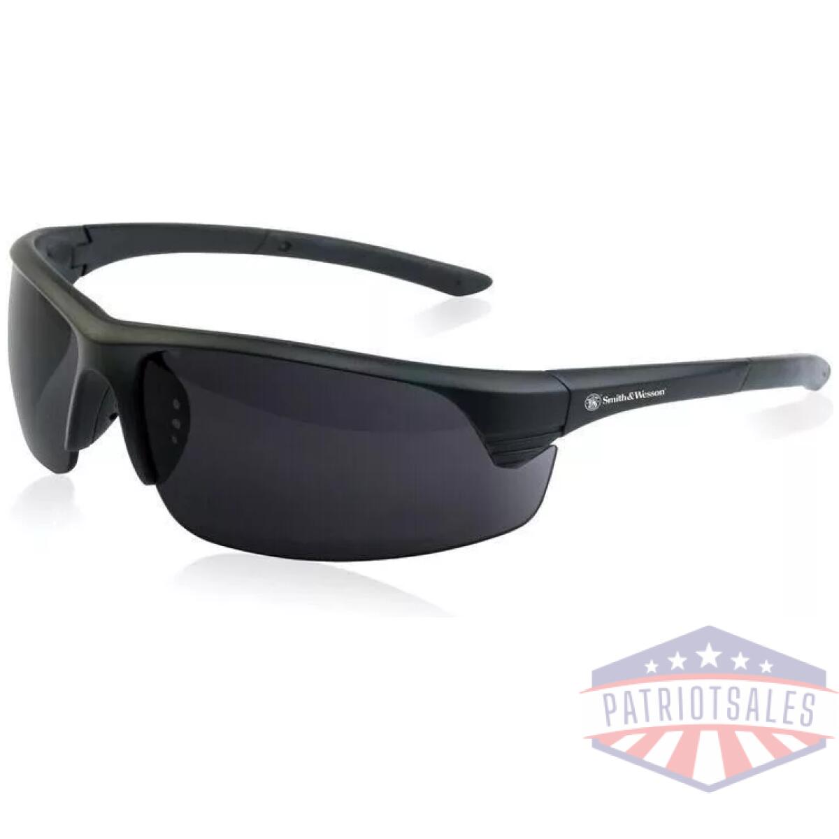 Https3a2f2fmedia. Chattanoogashooting. Com2fimages2fproduct2fph1101622fph110162 - smith & wesson corporal shooting glasses half frame black with smoke lens - https3a2f2fmedia. Chattanoogashooting. Com2fimages2fproduct2fph1101622fph110162