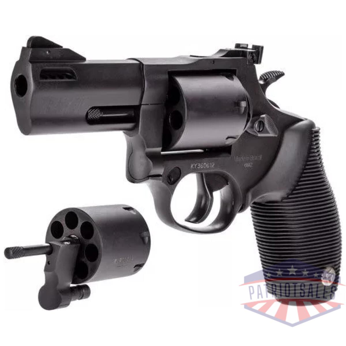 G2692031_angle_l - taurus 692 38/357/9mm 3. " adj. - 7-shot ported matte blk ribber - g2692031 angle l