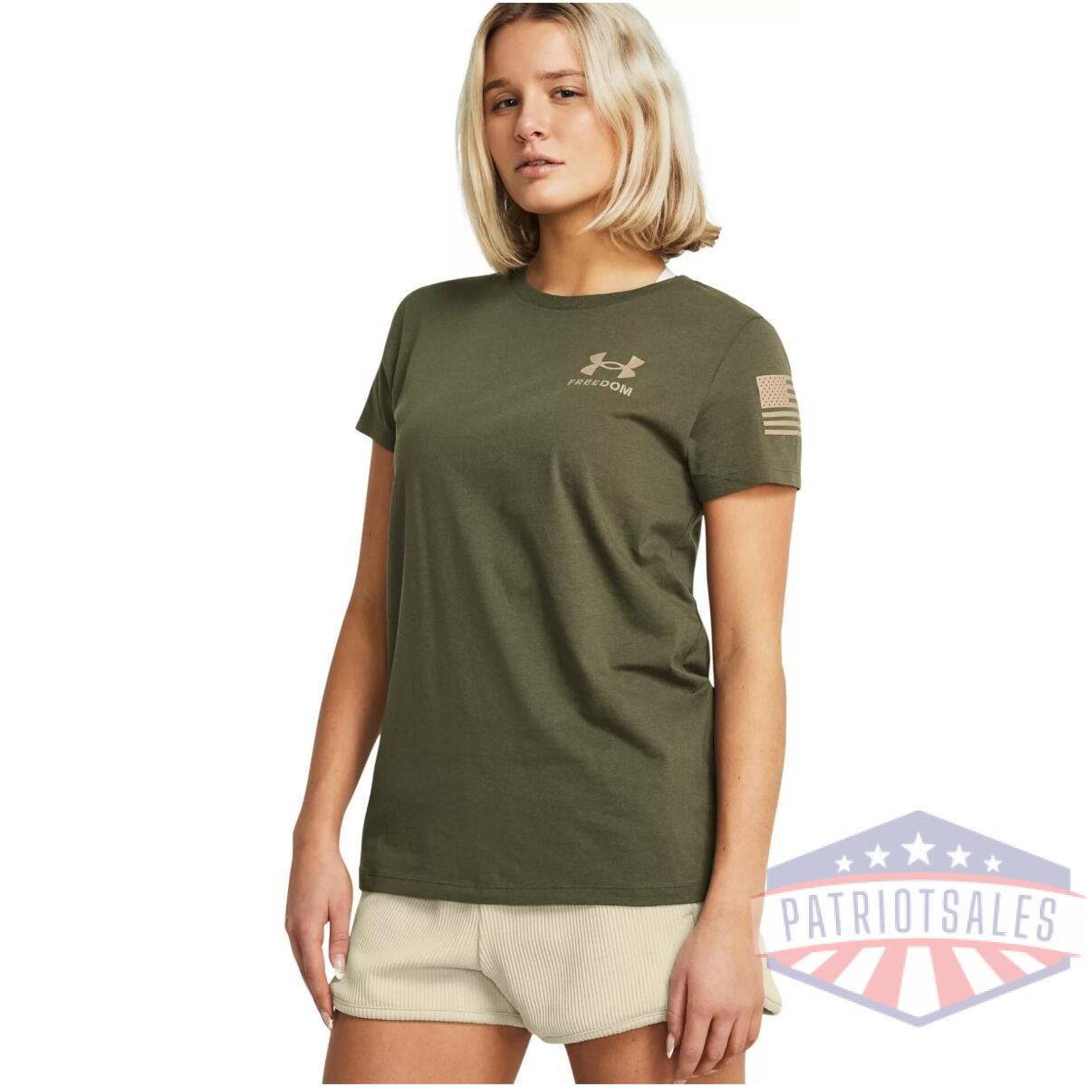 13708193932x - women's ua freedom banner t-shirt - 13708193932x