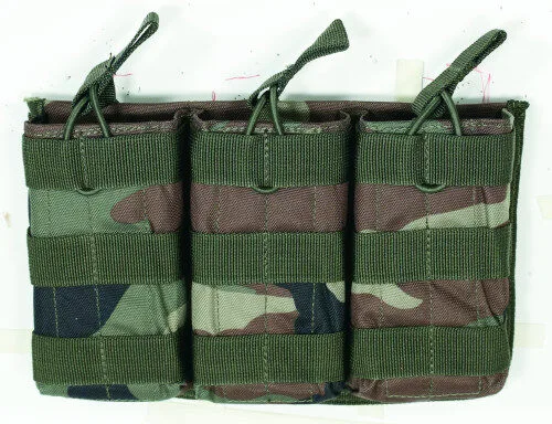 Vdt20-8180005000 M4/m16 open top mag pouch w/ bungee system - image 1