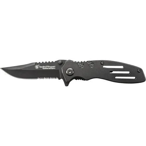 Https3A2F2Fmedia.chattanoogashooting.com2Fimages2Fproduct2Fpfswa24S2Fpfswa24S Smith & wesson extreme ops liner lock folding knife 3 1/10" blade black - image 1