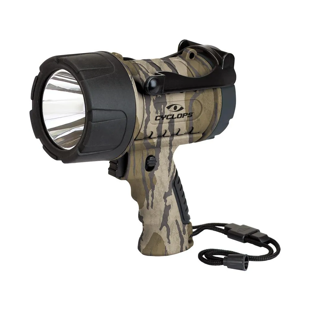 Cyclops Hunt Spotlight 600 Lumen Mossy Oak Bottomland Cyclops hunt spotlight 600 lumen mossy oak bottomland