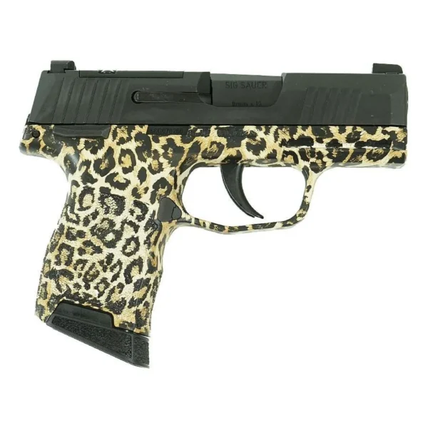 https3a2f2fmedia chattanoogashooting com2fimages2fproduct2fxi681235lep2fp365-9mm-3 1in-striker-x-ray-3-10rd-optic-ready-man-safe-leopard-pri psd 0002 right